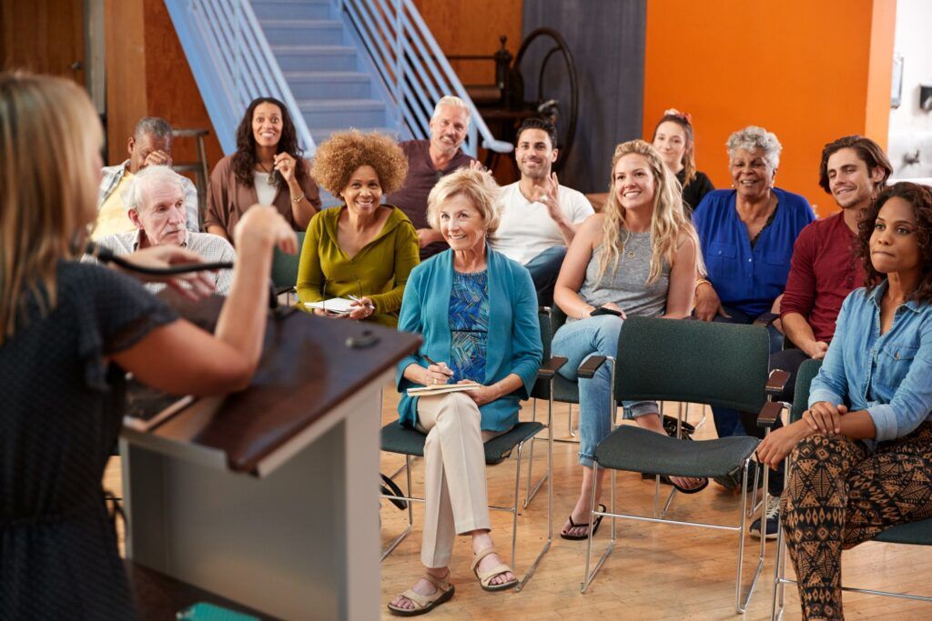 ¿Es válido hacerla mediante buzoneo o con la simple colocación de un cartel en el portal?