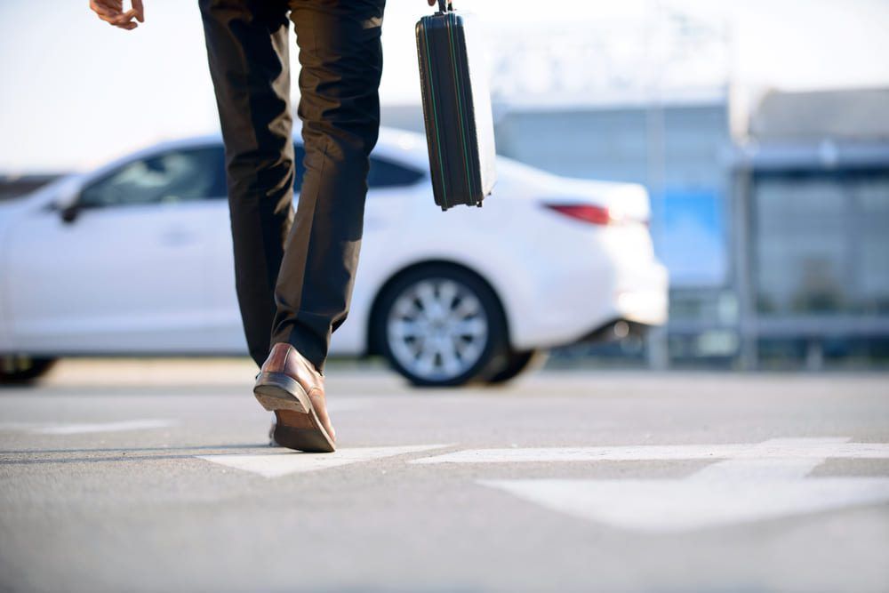 Hacienda pone el foco en los vehículos cedidos al personal.